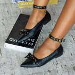 Tara Black Flat