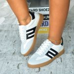 Easton Off-white Sneaker