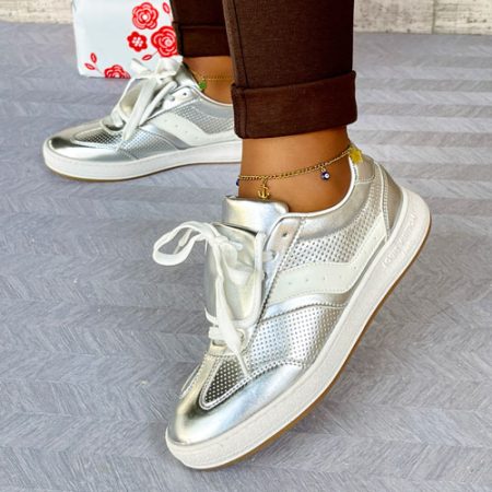 Ezri Silver Sneaker