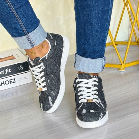 Elfrida Black Sneaker