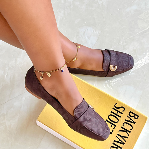 Txomin Coffee Flat Shoes