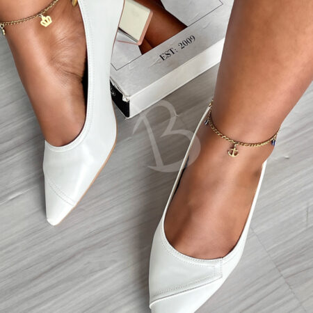 Magahet White Heel
