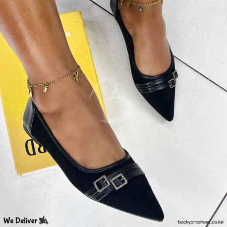 Terach Black Flat Shoes