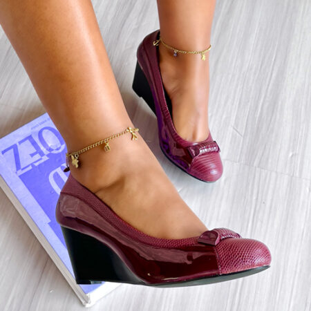 Zeal Maroon Wedge
